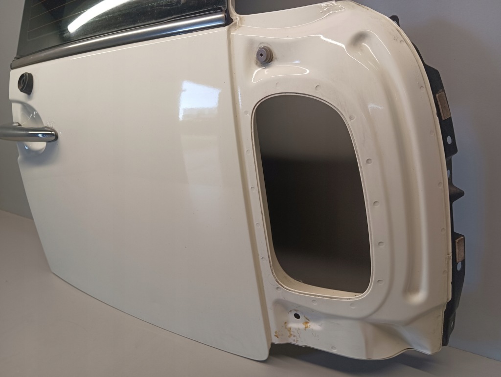 фото №2, Крышка багажника дверь правый задняя mini cooper ii clubman 850/0