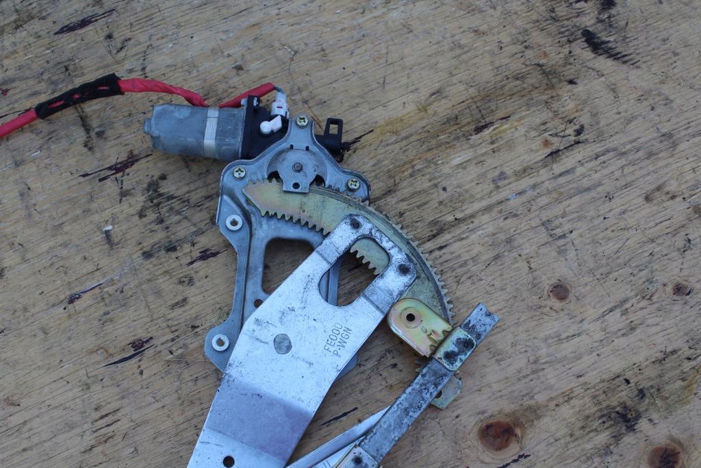 фото №8, Подъемник стекло передний правый subaru impreza ii gd hawkeye