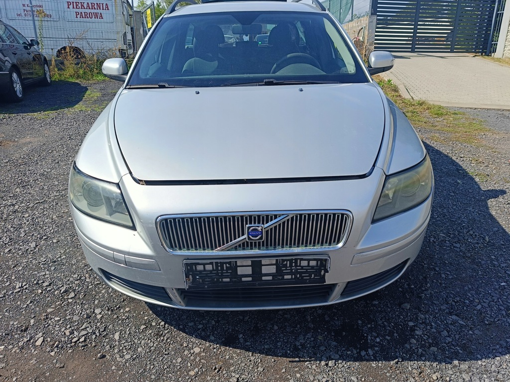 фото №6, Volvo v50 kombi підлокітник тунель