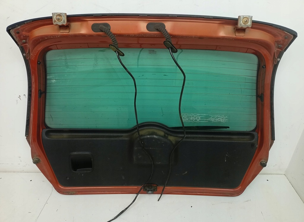 фото №6, Крышка багажника задняя renault clio 1.2 kat