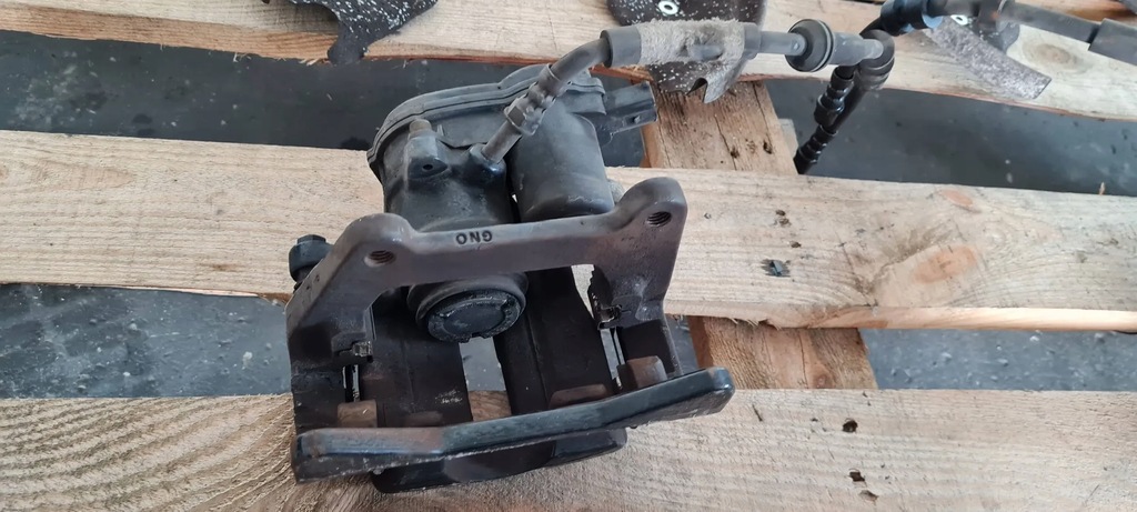 фото №14, Sq5 8r q5 супорти гальмівні диски задня 330mm a4 b8 s4 a6 c7 a7 s5