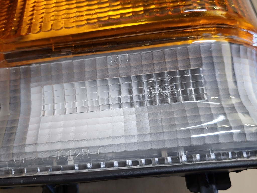 фото №13, Лампа задня задня права daihatsu cuore 86-90r. nowa комплектна