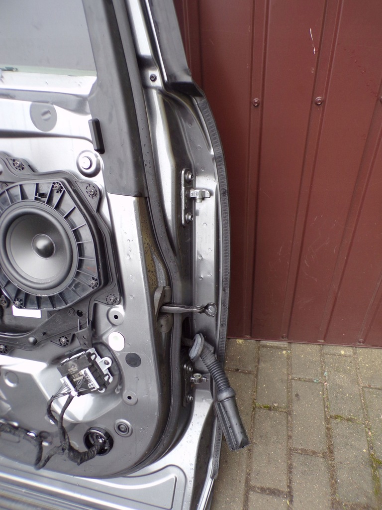 фото №11, Дверь левый задняя land rover discovery v