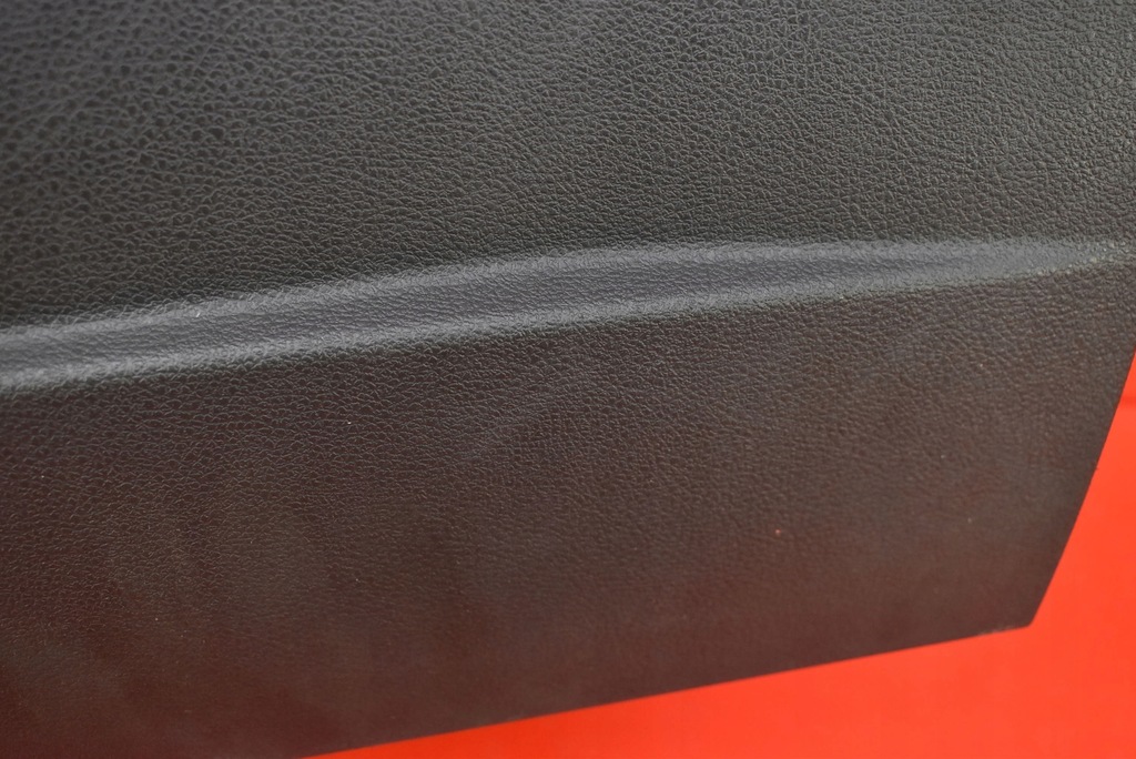 фото №12, Бардачок пассажира eu bm51a06044 ford focus mk3 10-18