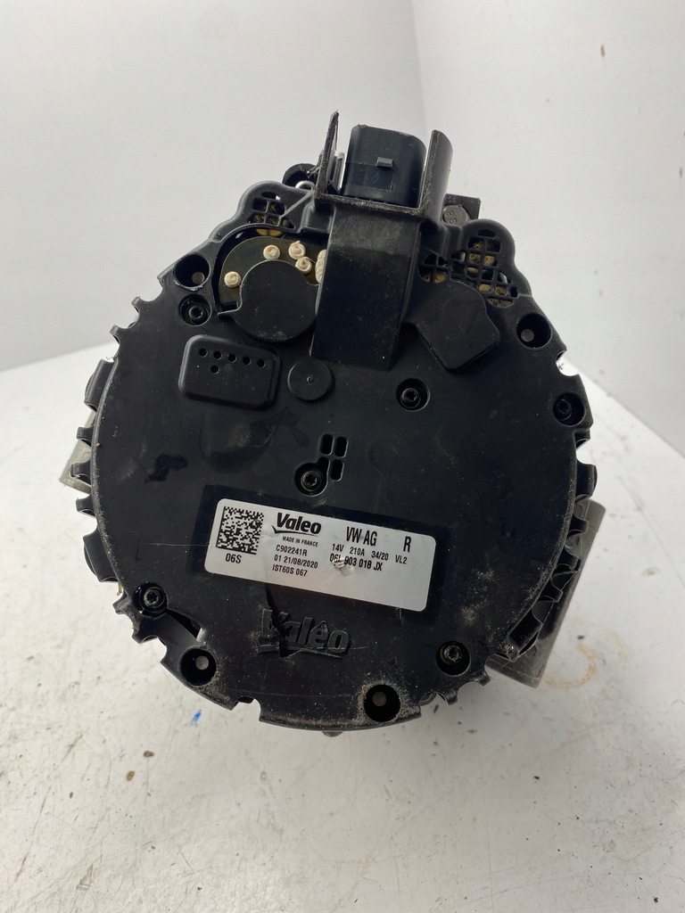 фото №5, A4 b9 a5 8w генератор 2.0 tfsi 06l903018jx