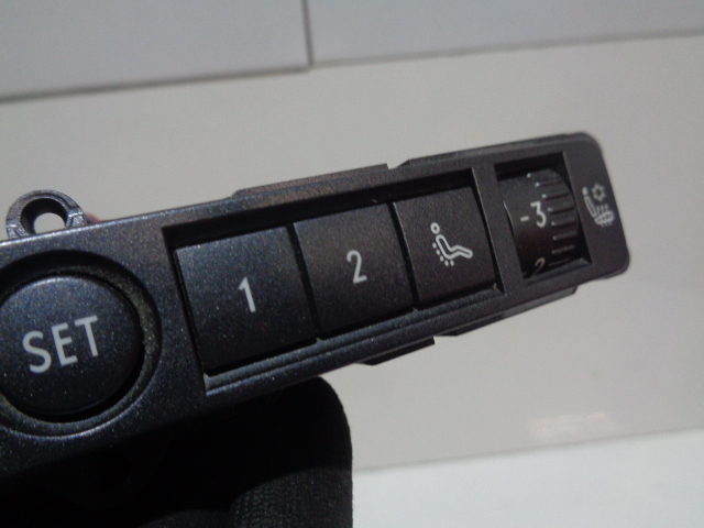 фото №8, Блок управления подогрев сидений phaeton 4-os 3d0959770b