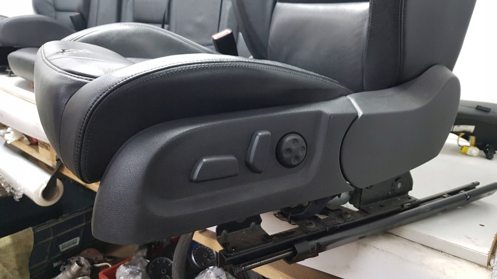 фото №9, Volkswagen golf vi 6 hb сиденья заднее сиденье обшивки europa