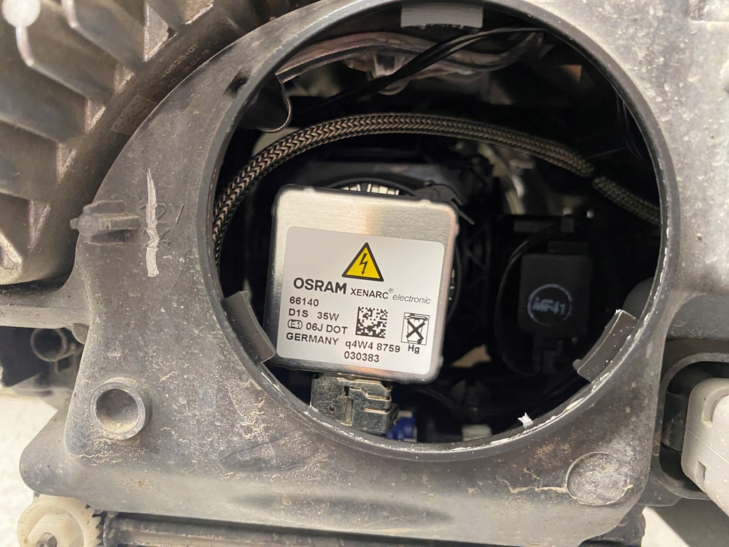 фото №12, Mercedes w212 лампа лівий перед ксенон
