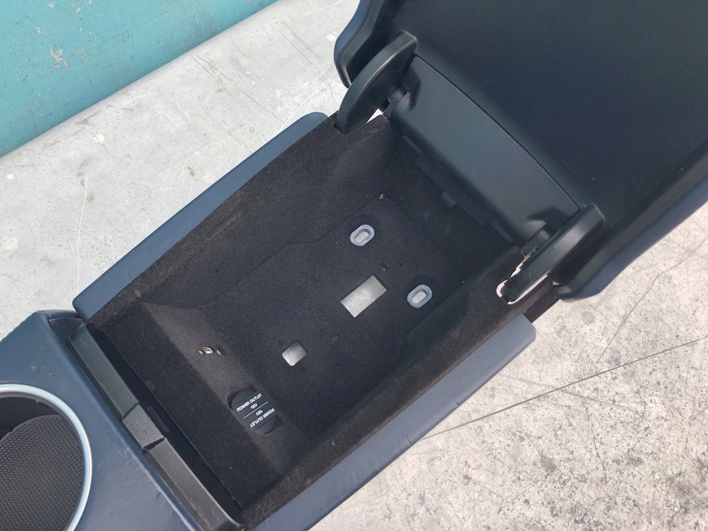 фото №6, Porsche panamera 970 туннель подлокотник granatowy