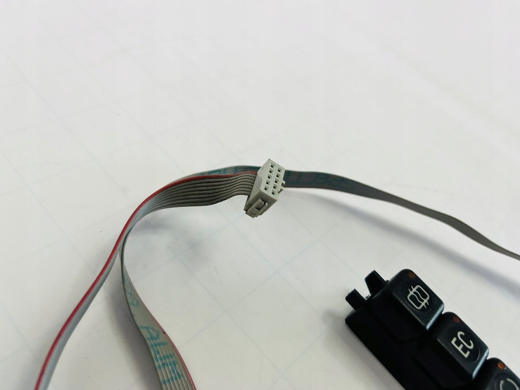 фото №8, Кнопки управление niefabrycznej кондиционера diavia mercedes w124