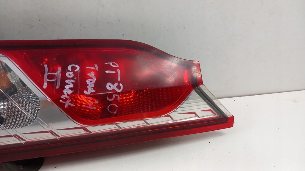 фото №2, Ford transit connect ii лампа задняя правая