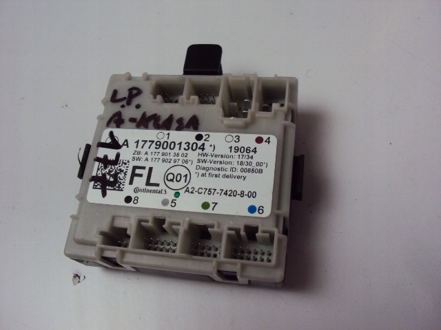 фото №1, Модуль дверь левый перед mercedes a-klasa w177 19r