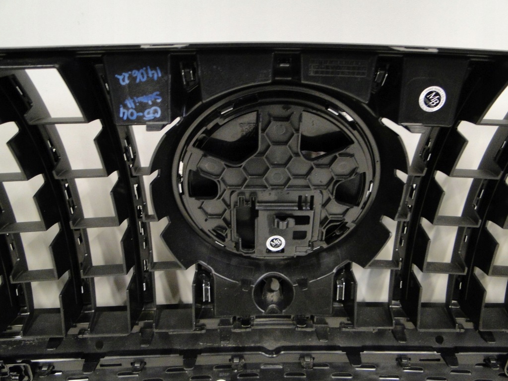 Mercedes gle 167 w167 бампер передний a1678850010 рестайлинг  pts 197 на камера Оригинал