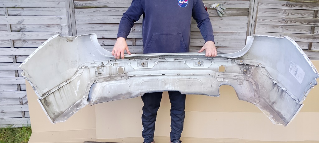 Бампер задний  задний bmw x1 e84 m-pakiet 09-13rok 51128038991 8038991 8038993 Доставка