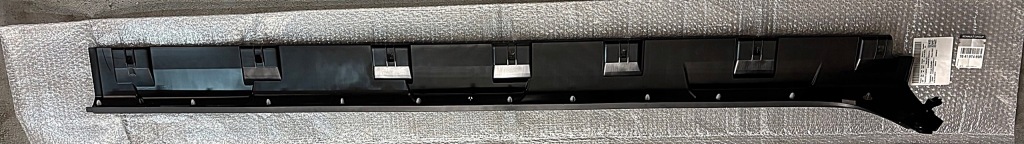 фото №9, Молдинг порог левая dacia sandero iii stepway 20- r.