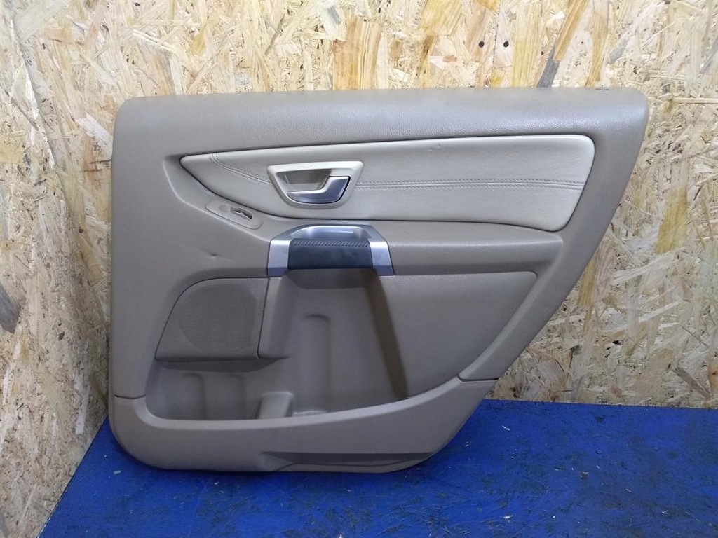 фото №1, Обшивка оббивка двері правий задній volvo xc90