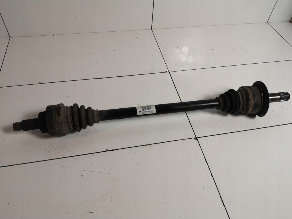 фото №1, Привідний вал правий задня bmw f20 f21 f30 7622854