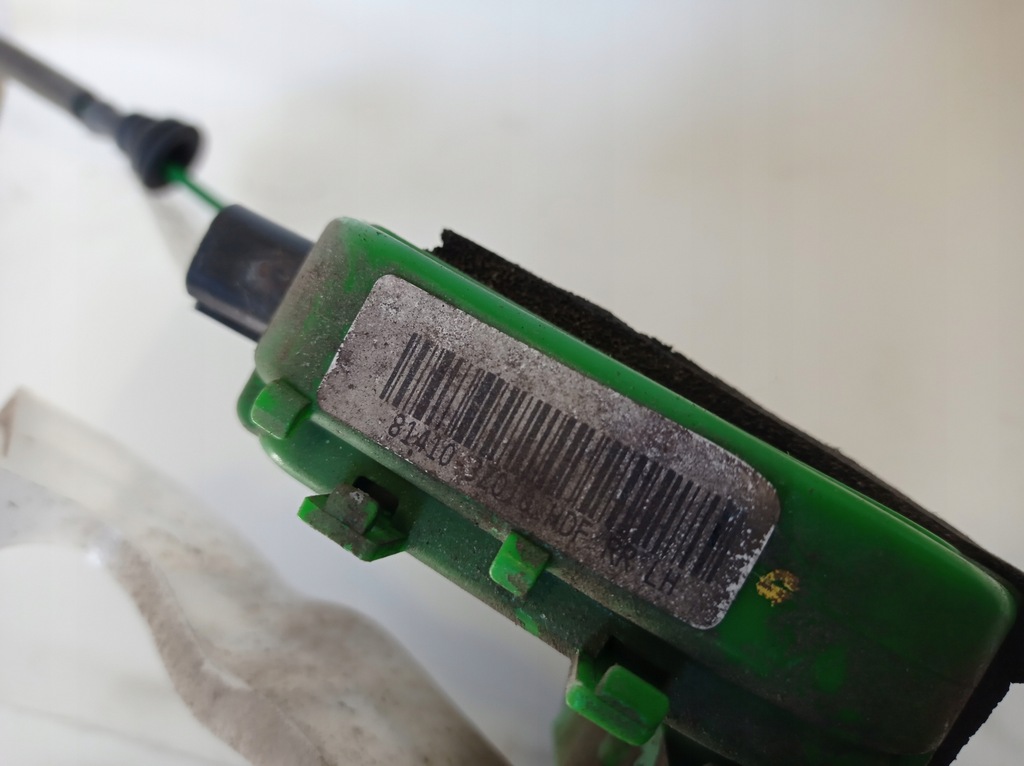 фото №6, Замок дверь левый задняя hyundai i40 81410-3z010