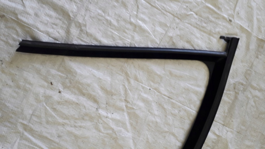 фото №9, Vw golf 5 прокладка дверь 5m0837431a 5m0837432a