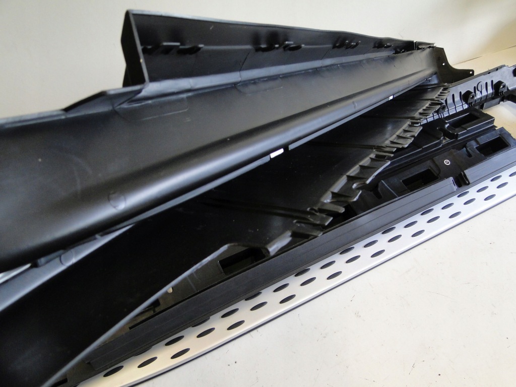 Mercedes молдинг порог левая правая накладка подножка amg ml w166 166 Недорого