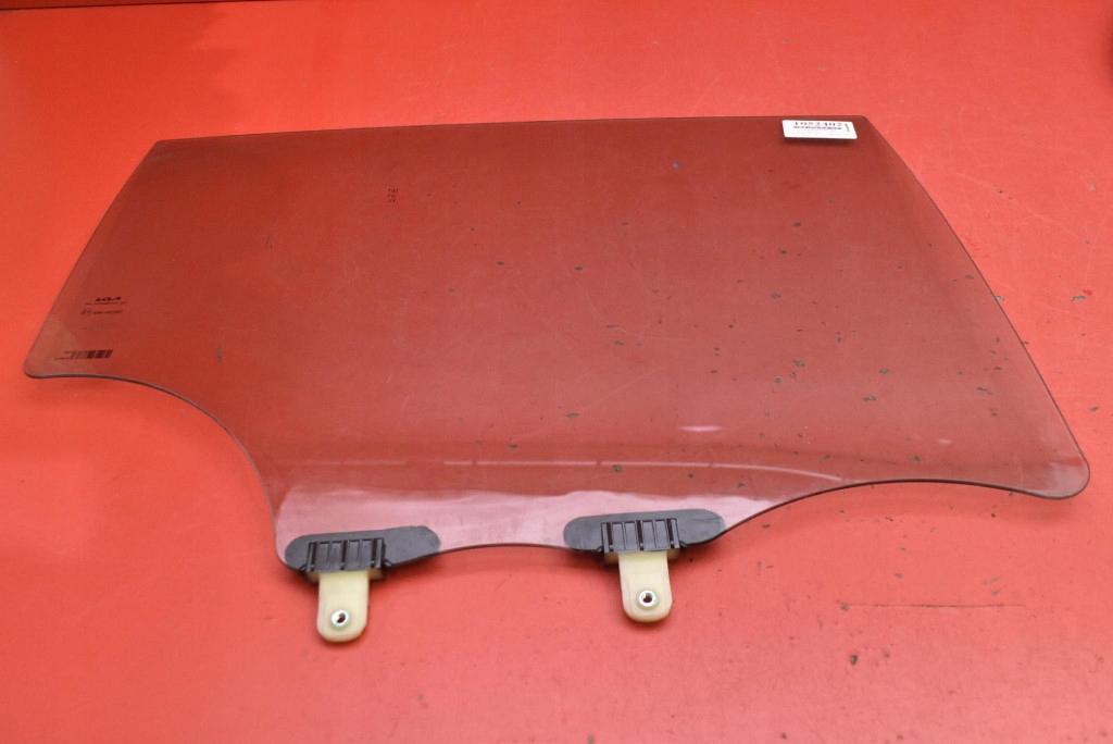 фото №1, Скло бічна права задня задня kia sportage 5 v 21-25