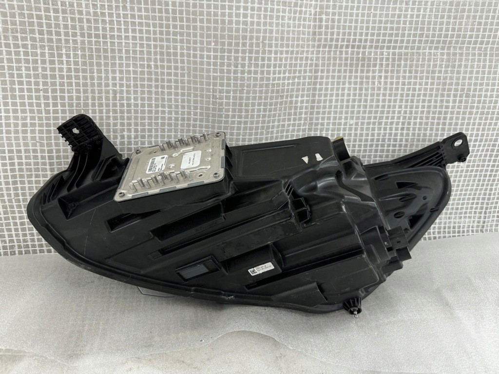 фото №4, Ford focus mk4 правая лампа full led