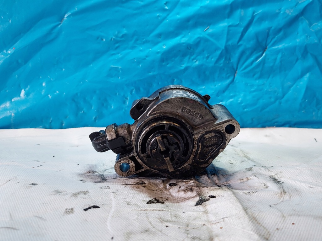 Купить Насос вакуум v50 1.6 td d156-1a