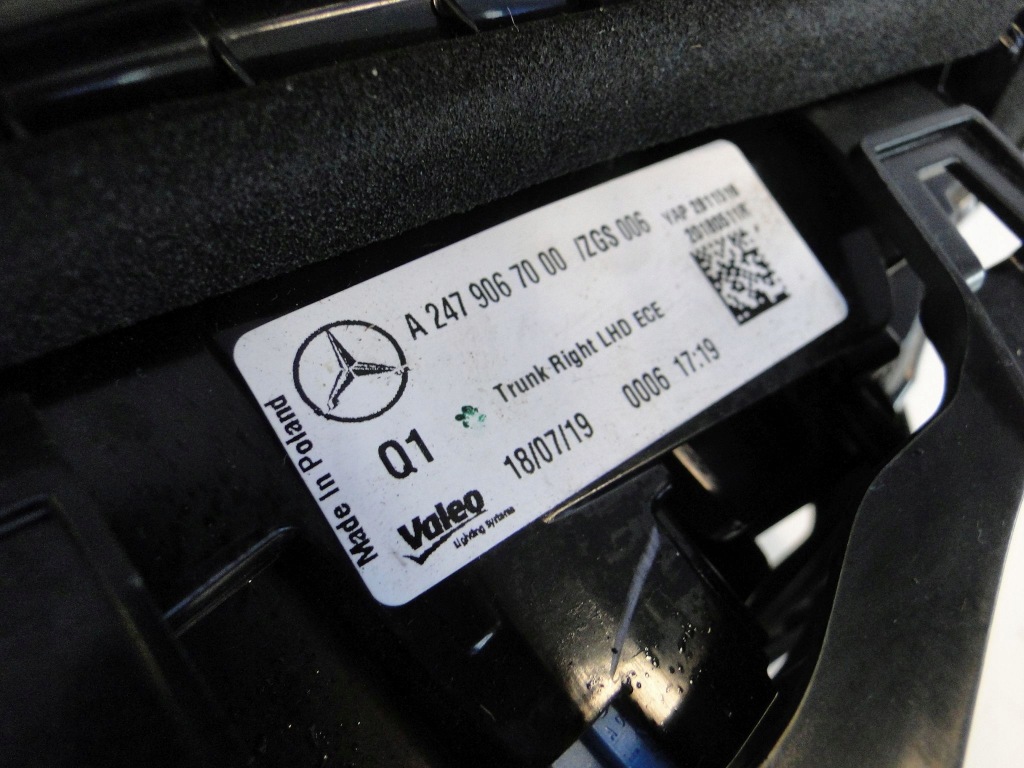 фото №7, Mercedes b 247 w247 лампа задня права w кришка led