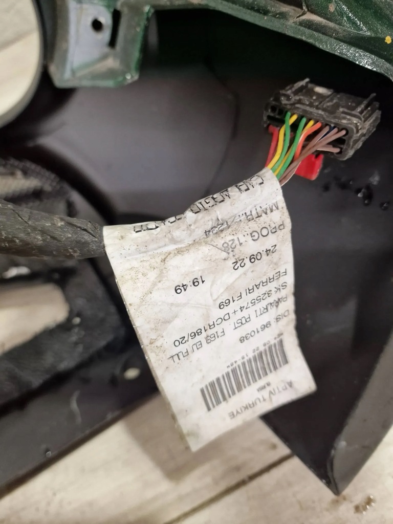 Ferrari roma бампер задний  задний f169 Недорого