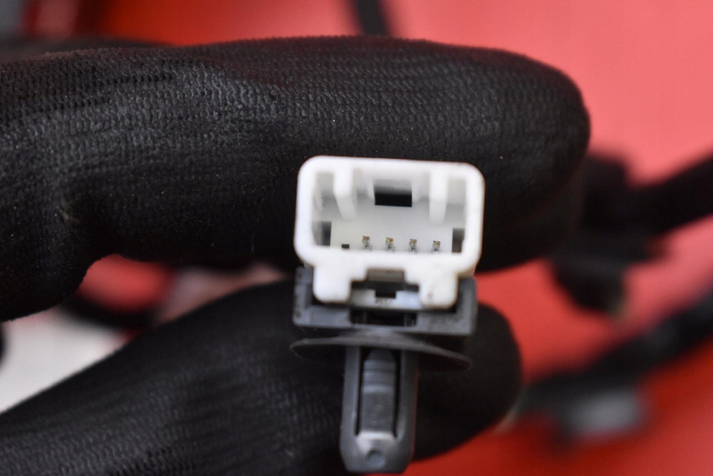 Жгут электропроводка дверь правых nb0d-67-200a mazda mx5 mx-5 4 iv nd 15-18 в Украине