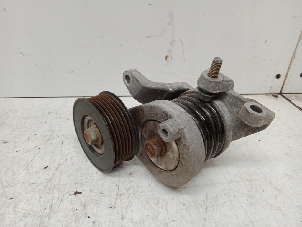 фото №1, Hyundai i30 iii ceed iii натягувач ролик 25281-0450 1,0 t-gdi 2017-