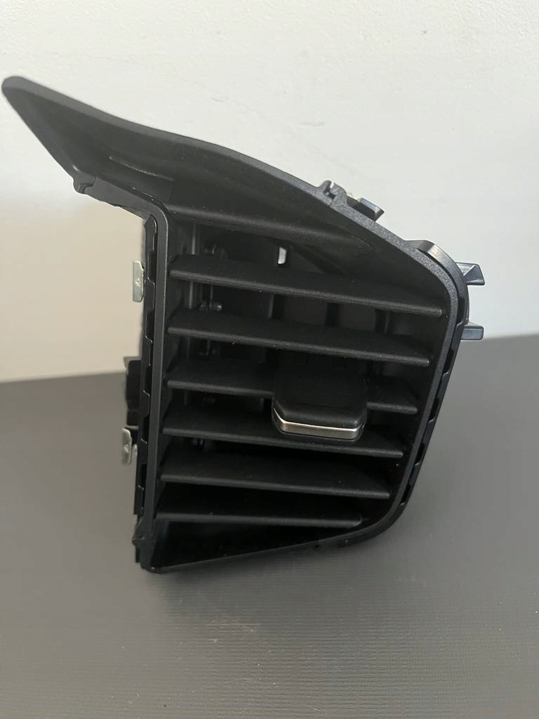 фото №1, Opel mokka ii решётка обдув правая сторона 9836254280