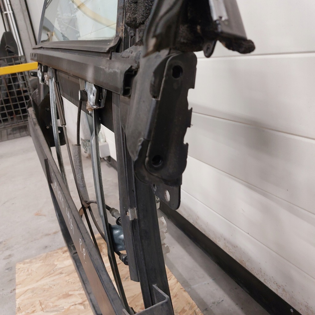 фото №9, Smart 454 forfour двері праве передні скло механізм електричний