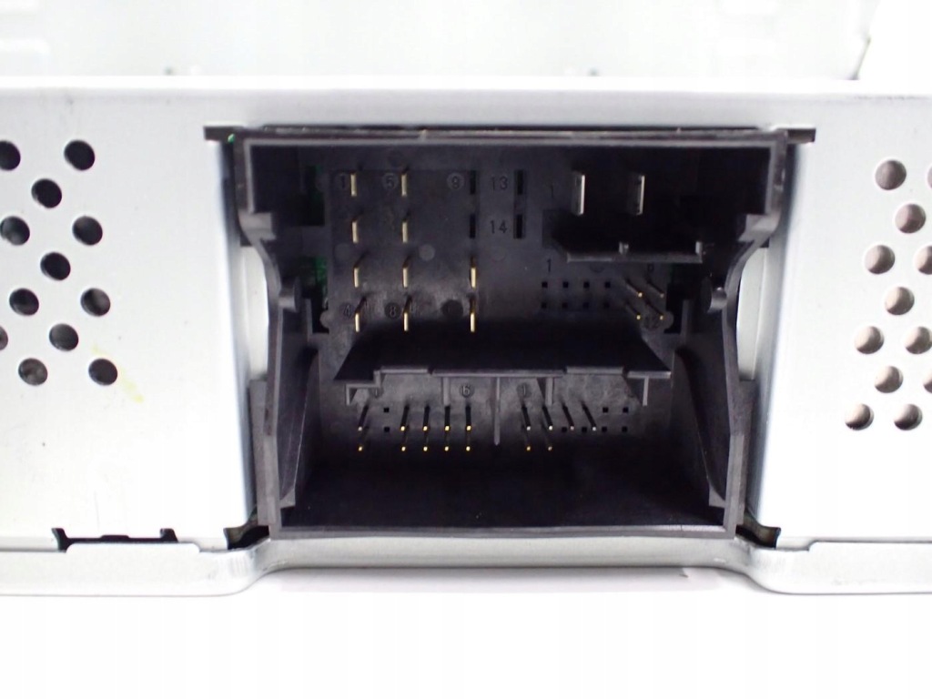 фото №9, Радио заводской оригинал 6v0035871d skoda fabia iii 6v 17r