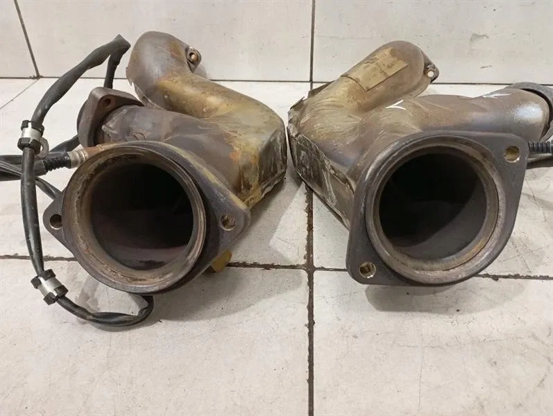 Набор коллектор выпускной ferrari 599 gtb f141 213131- в Украине