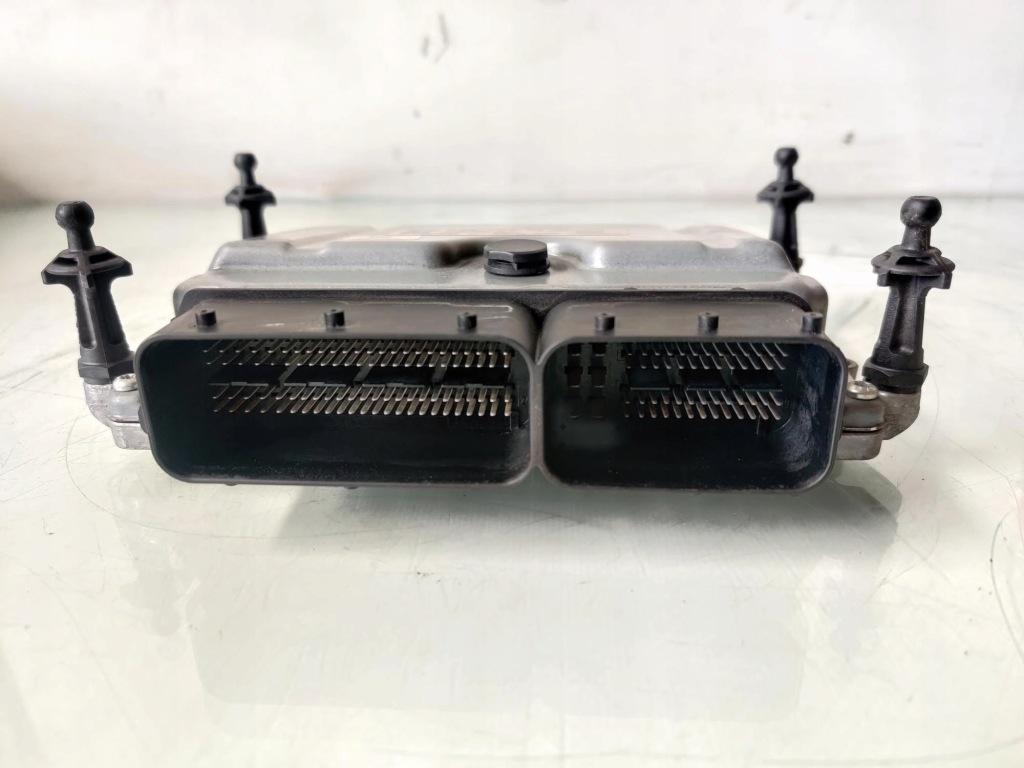 Купити Бортовий комп'ютер ecu a2721539691 3.5 v6 mercedes slk 350 r171