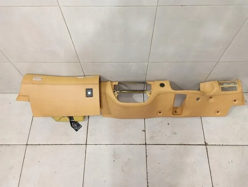 Панель приладів приладова ferrari 360 f131 655356 rhd нижня Ціна