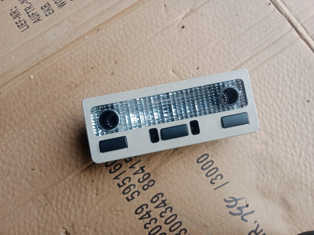 фото №1, Лампа стельовий перед range rover l322 xdm00004