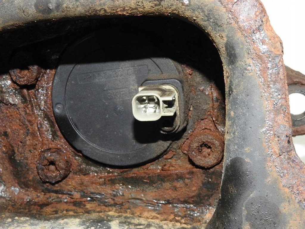 фото №5, Ступица поворотный кулак правый задняя volvo v70 iii 2.5 t