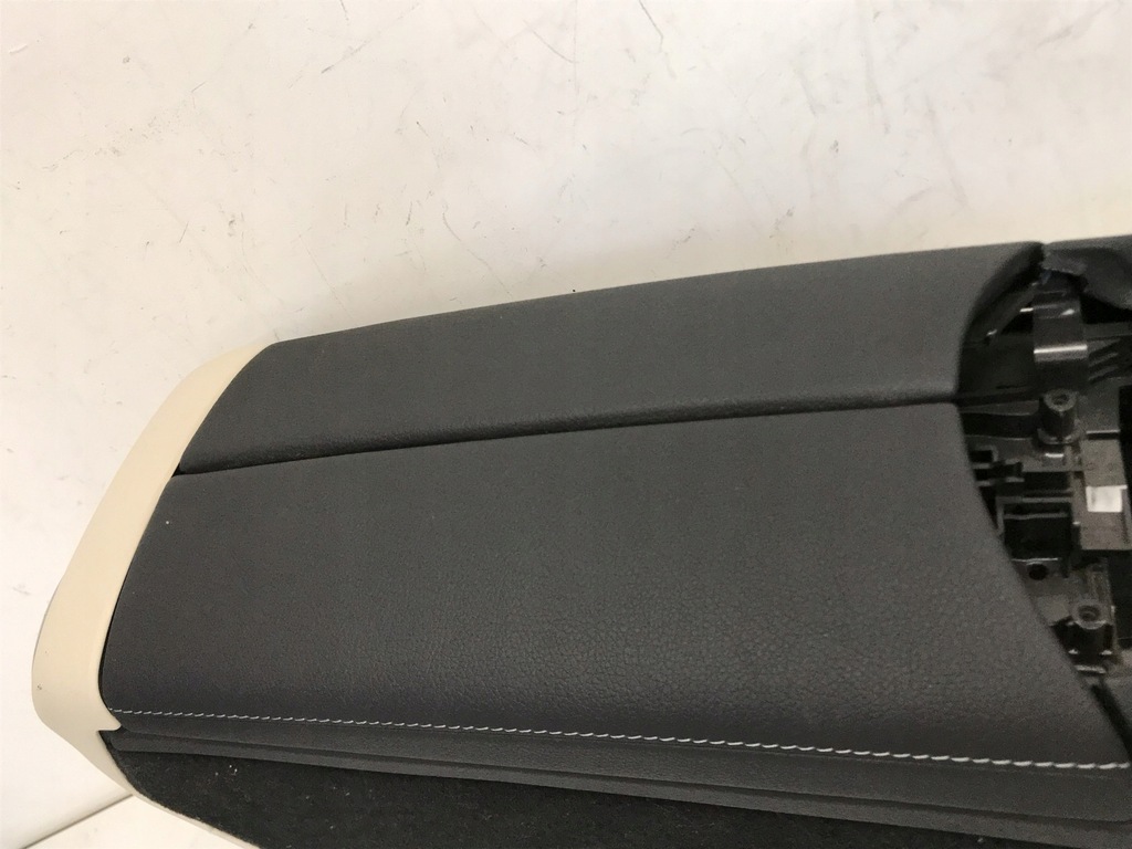 фото №5, Туннель средний mercedes w213 amg a2136800505