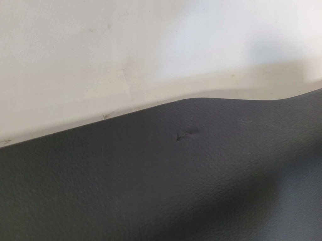 Накладка панели консоли toyota chr ch-r 55470-f4010 Цена