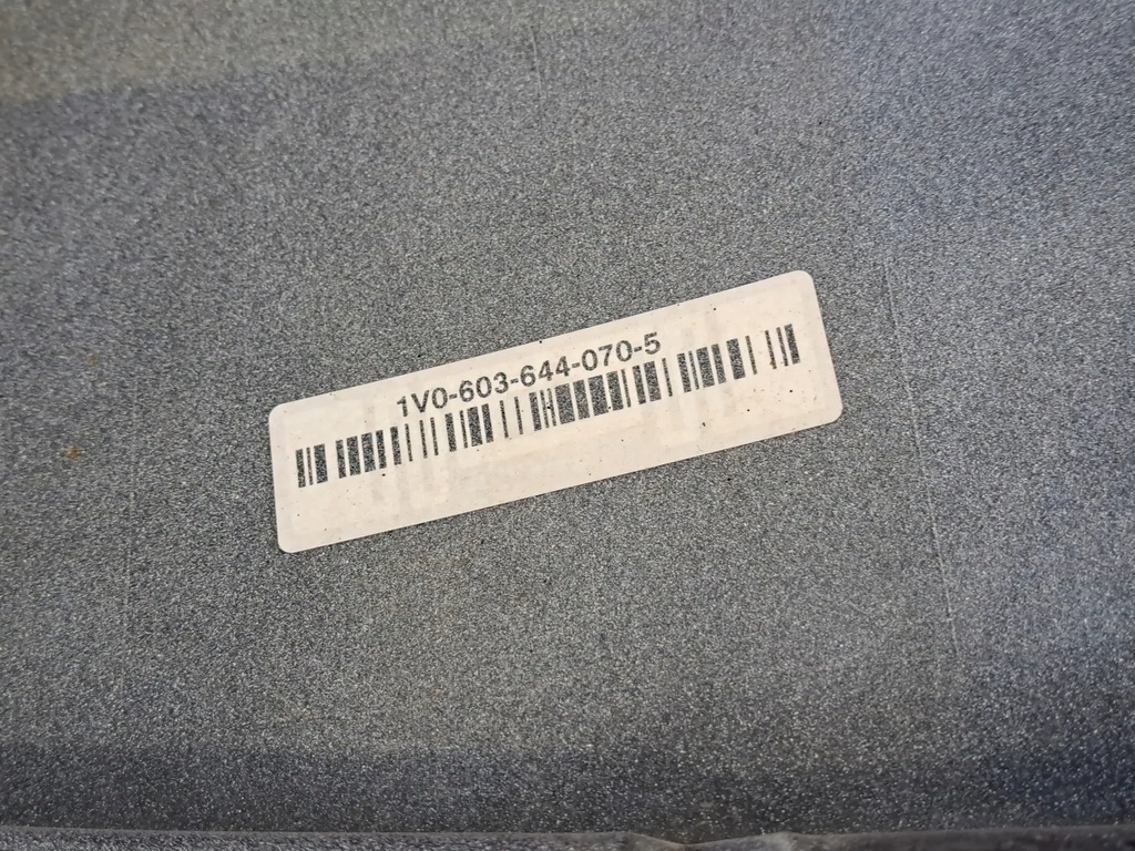 фото №6, Volvo xc40 2018 спойлери