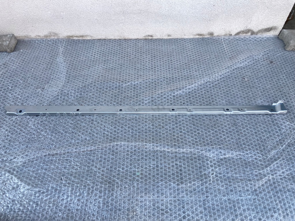 фото №1, Поріг обшивка поріг bentley bentayga 36a809993