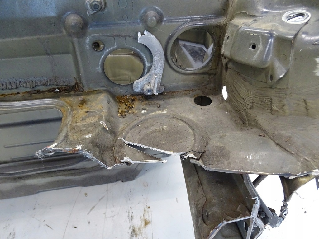 фото №15, Поддон багажник четверть перед передние porsche carrera 911 997