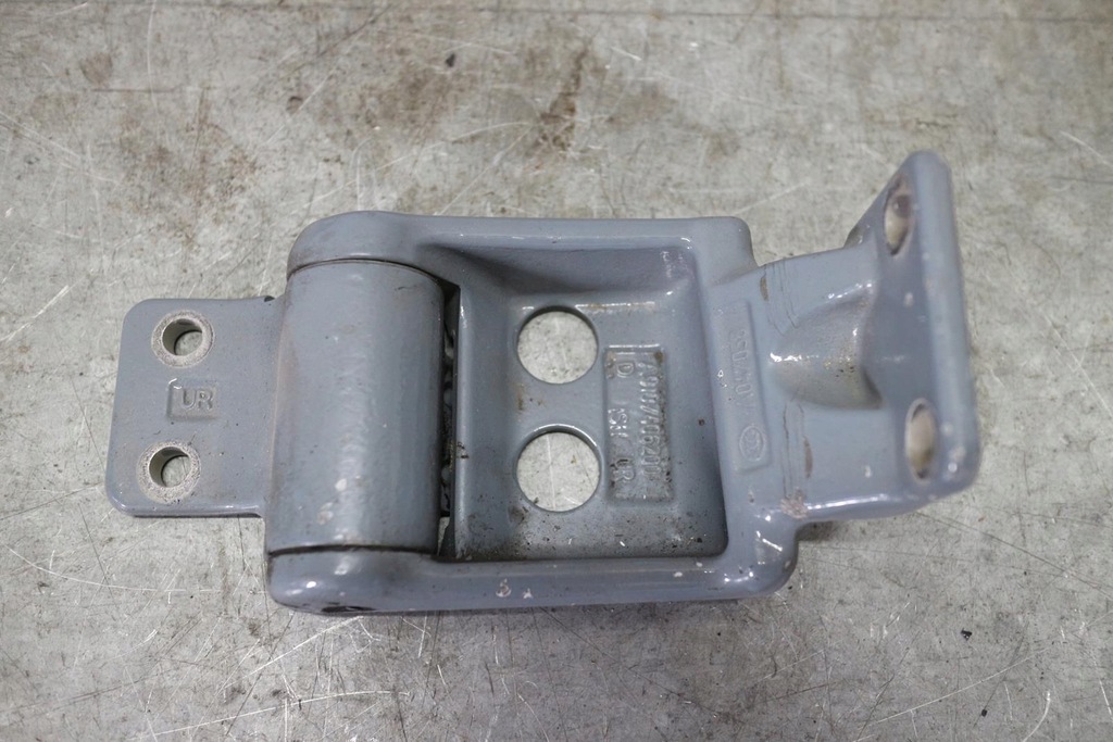 фото №1, Петля дверь задняя mercedes sprinter w910 2019- a9107406200