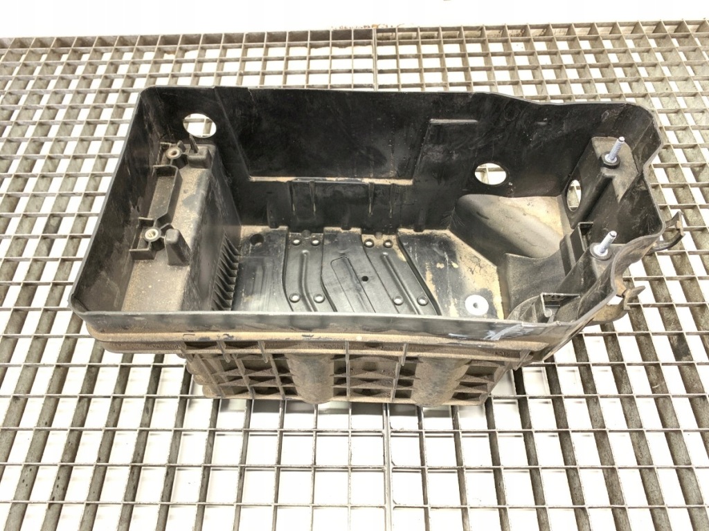 фото №1, Основание аккумулятор renault arkana i