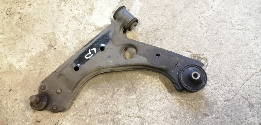 фото №1, Opel corsa d рычаг левый передний