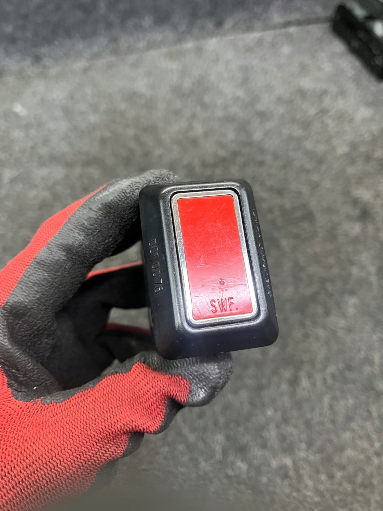 Mercedes w123 переключатель света аварийных 1238200005 Киев