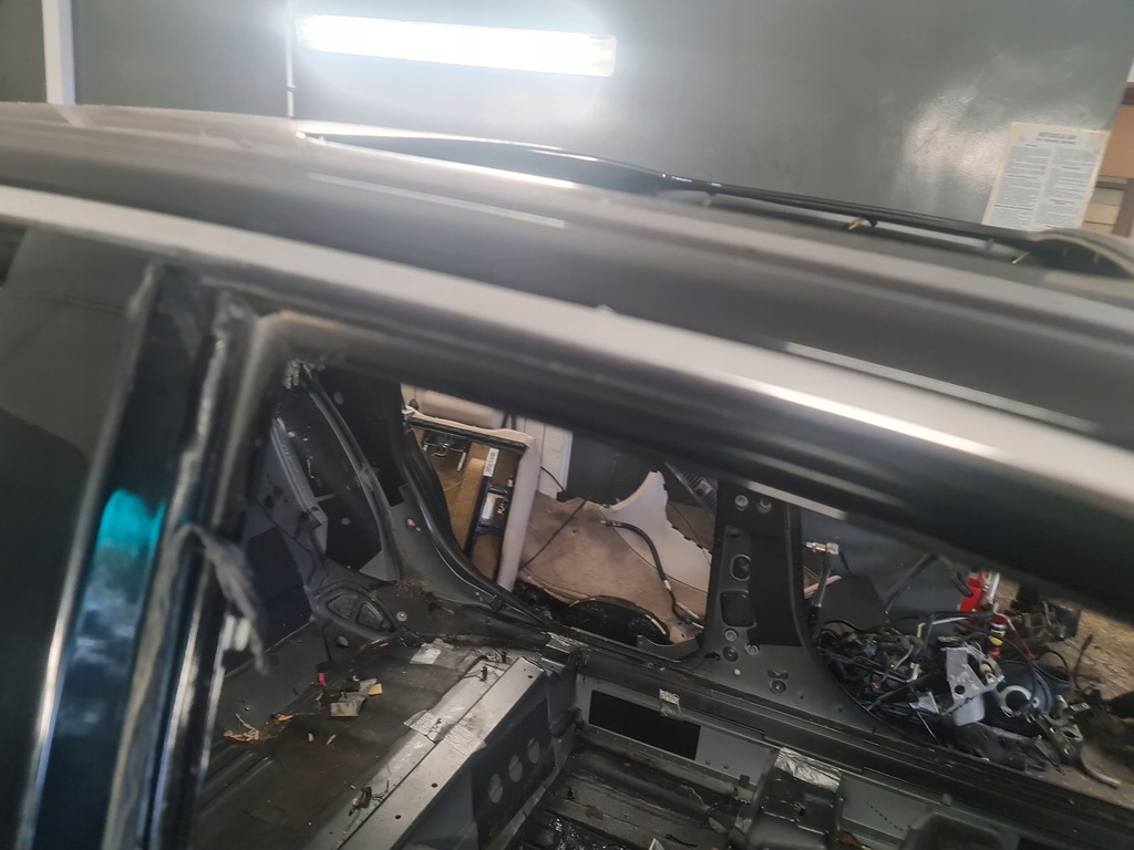 фото №4, Молдинг хром дахова права audi a8 d2 przed fl