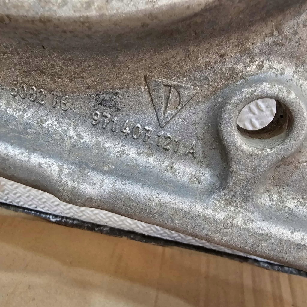 фото №5, Porsche taycan 9j1 audi e-tron важіль перед передній лівий правий